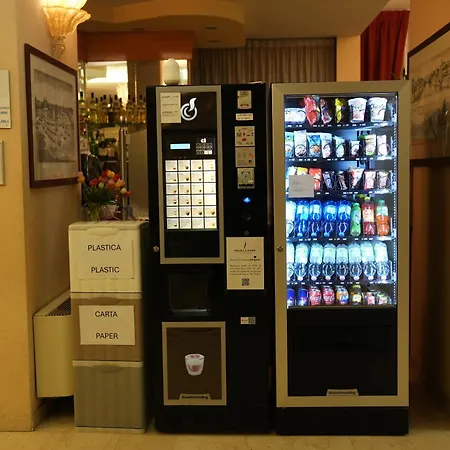 Hotell Albatros Mestre