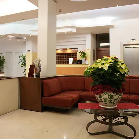 Albatros Hotell Mestre