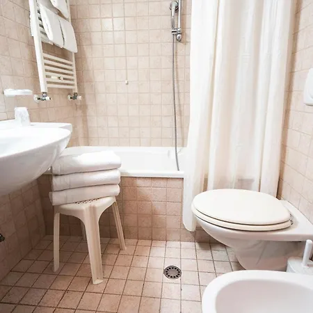 Albatros Hotel 4*