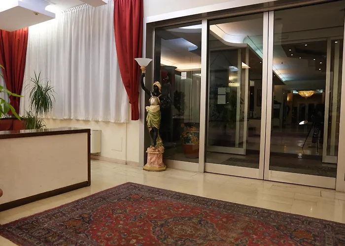 Albatros Μέστρε