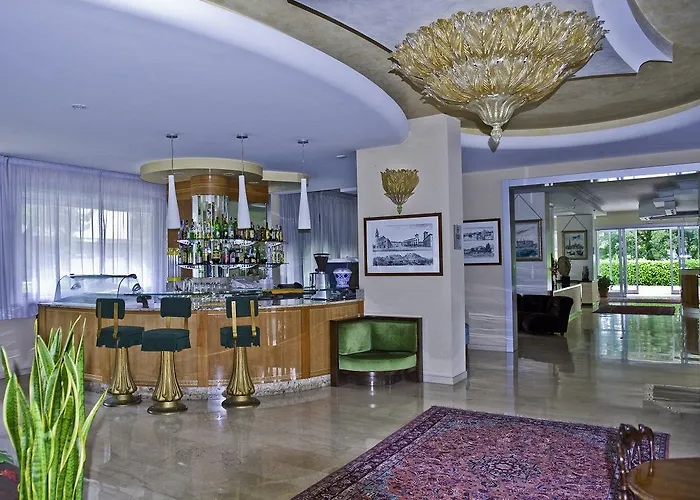 Albatros Μέστρε