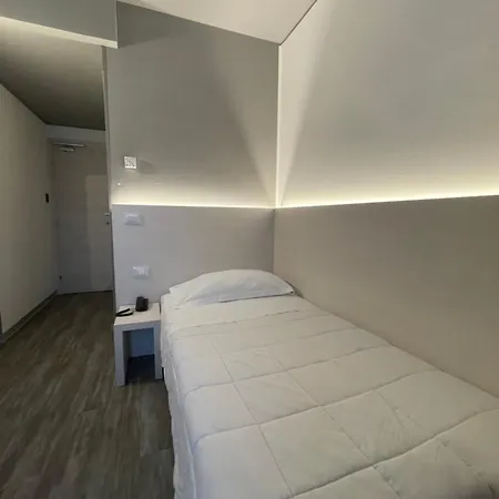 阿尔巴特罗斯酒店 酒店 梅斯特雷