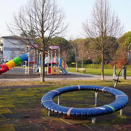 阿尔巴特罗斯酒店 4* 梅斯特雷