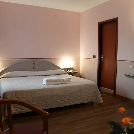 Venice Albatros 4*