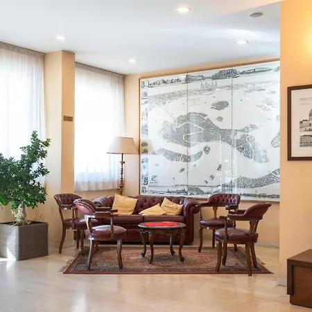 Albatros Hotel