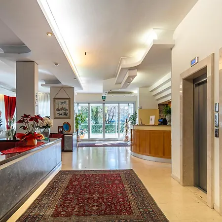 Albatros Hotel Mestre