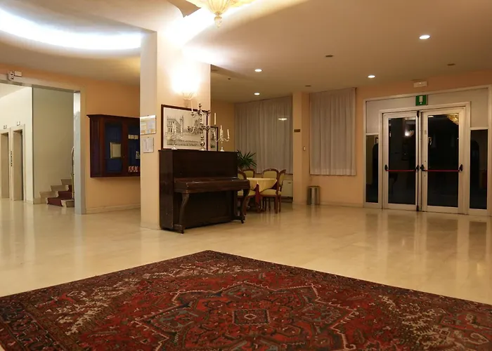 Albatros Hotel Mestre