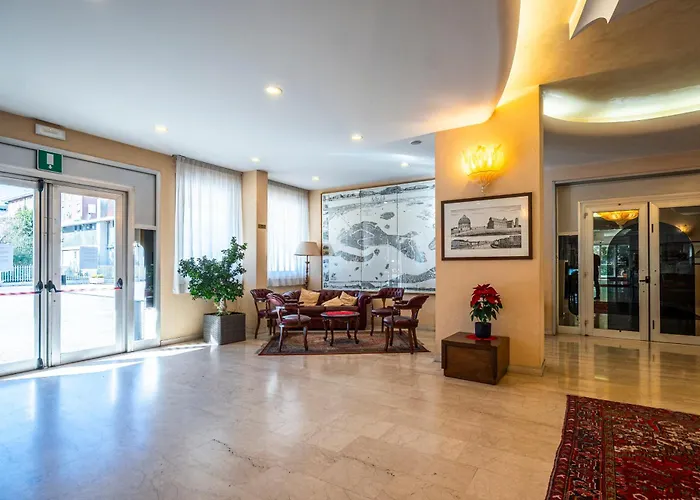 Hotell Albatros Mestre