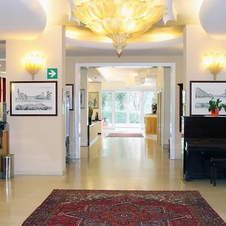 Hotel Albatros 4*