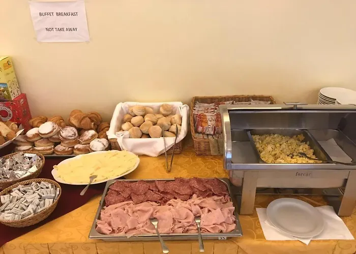 Albatros 4* Местре